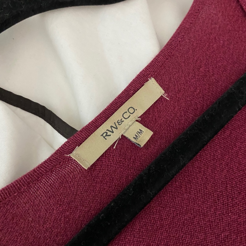 R&W Burgundy 3/4 Sleeve Knit Blouse - Picture 5 of 8